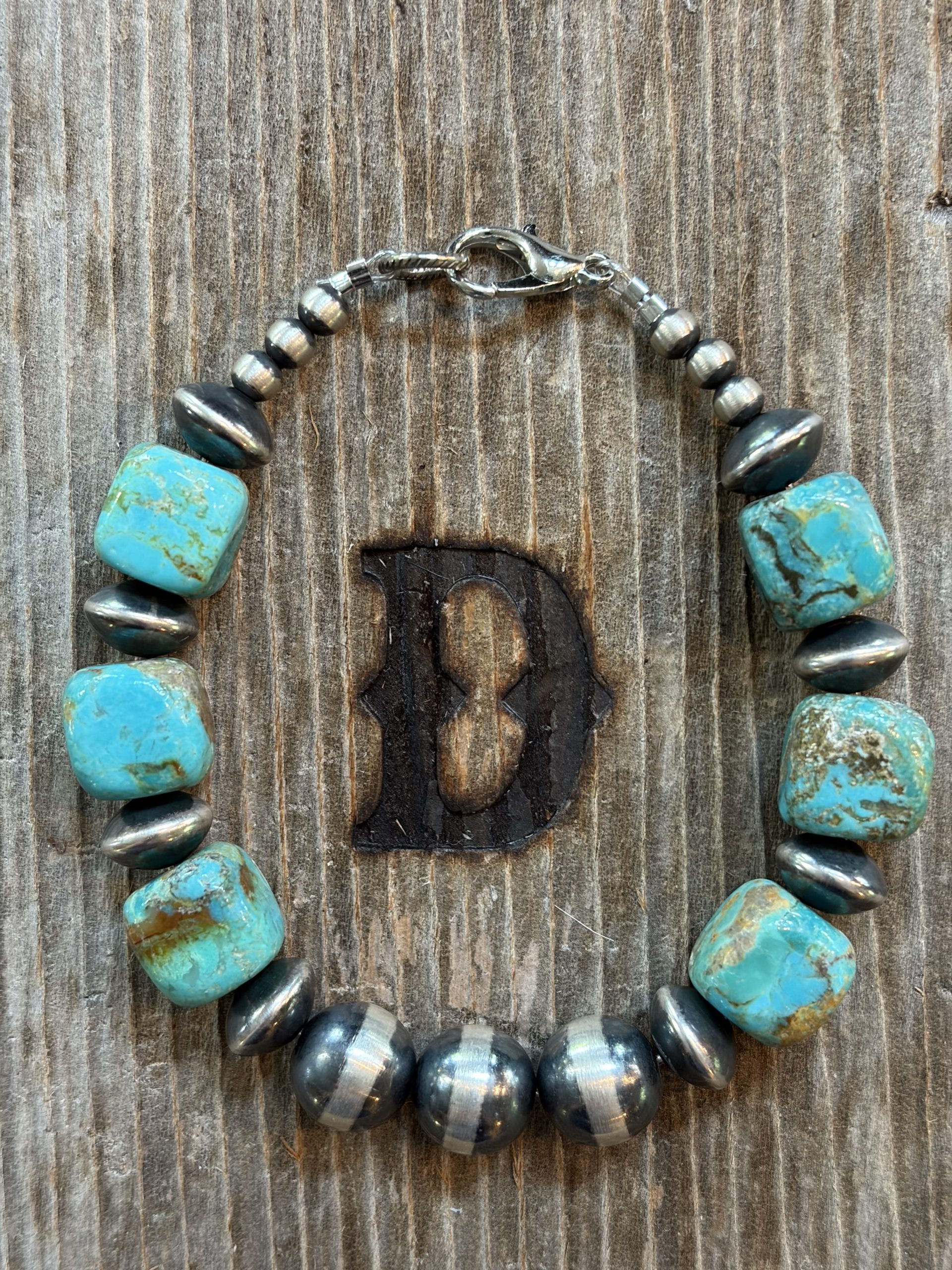 Kingman Turquoise Bracelet with Navajo Style Pearls, 7.5” length